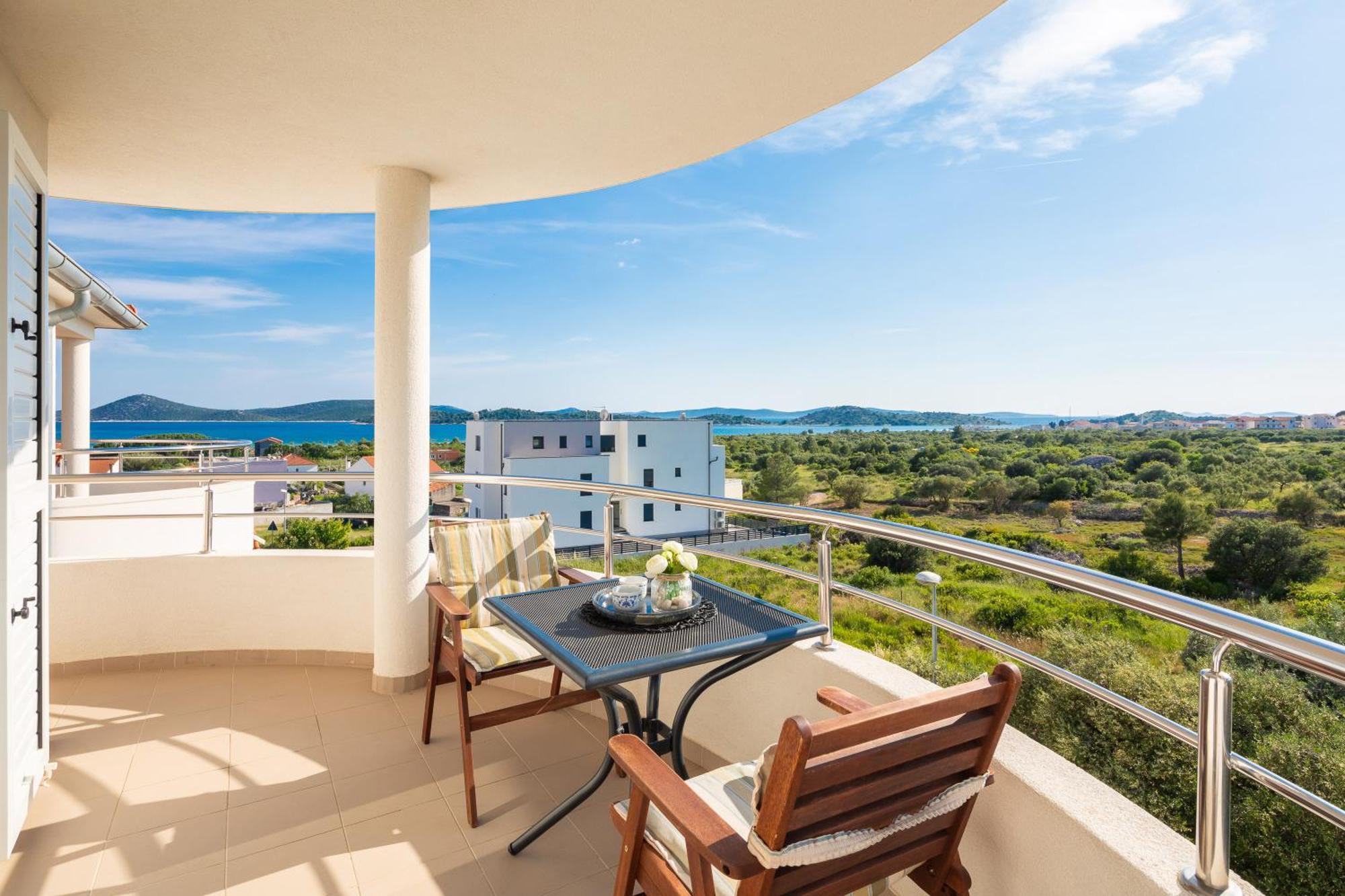 Sea View Apartments Tihi II Vodice Esterno foto